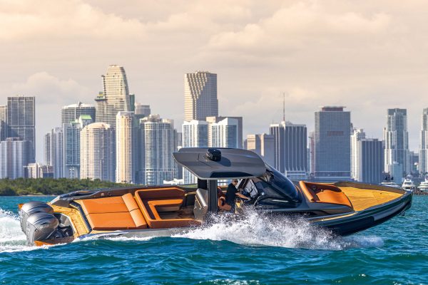Stradivari 43 Miami View